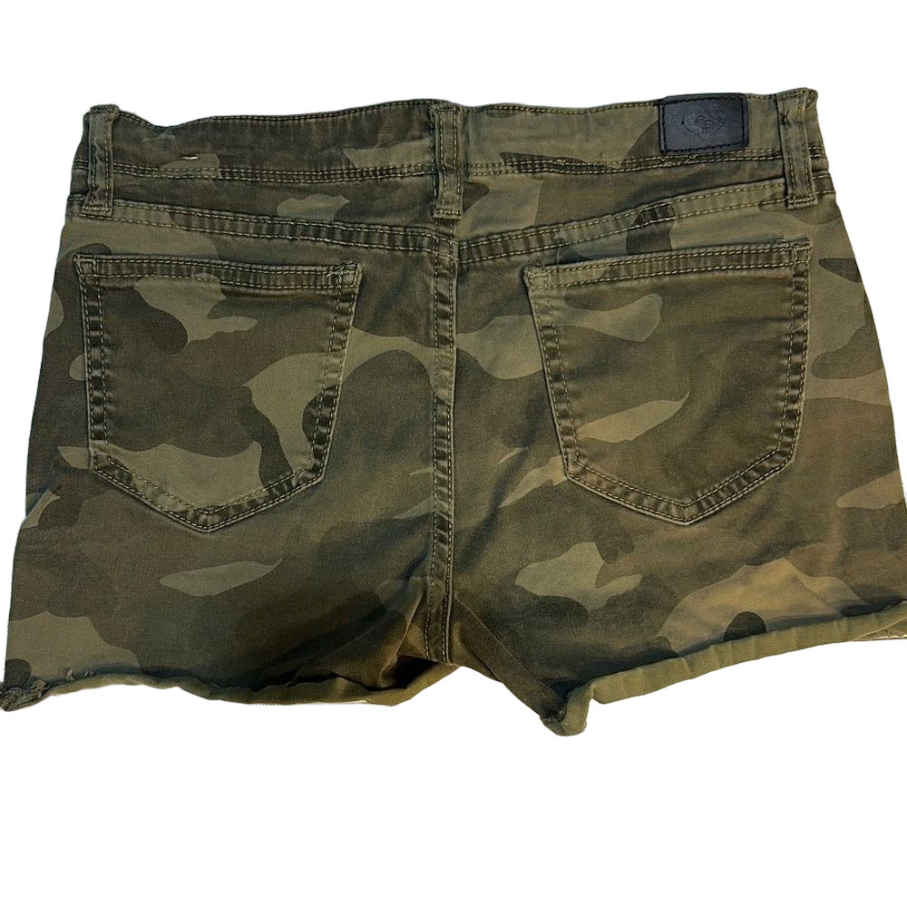 Celebrity Pink Girls Shorts Army Design Size 16 Jr Waist: 25 inches
